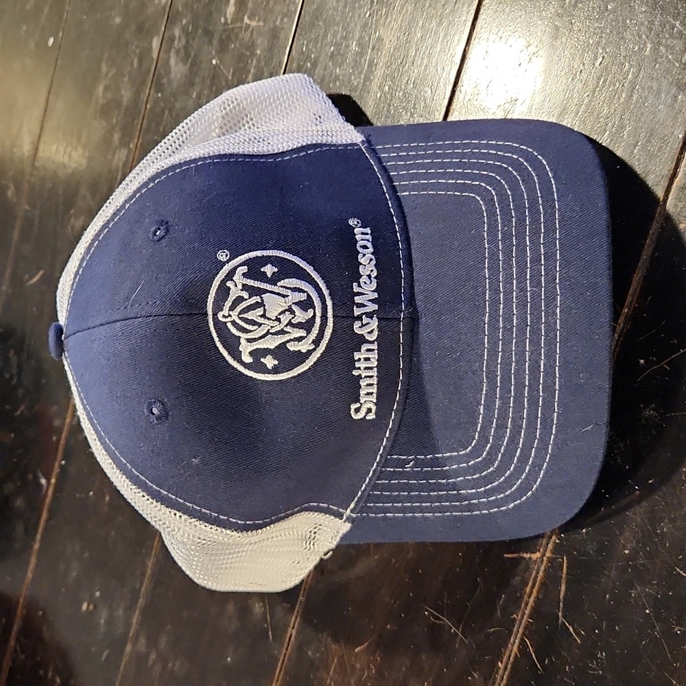Smith & Wesson Navy and White Trucker Cap